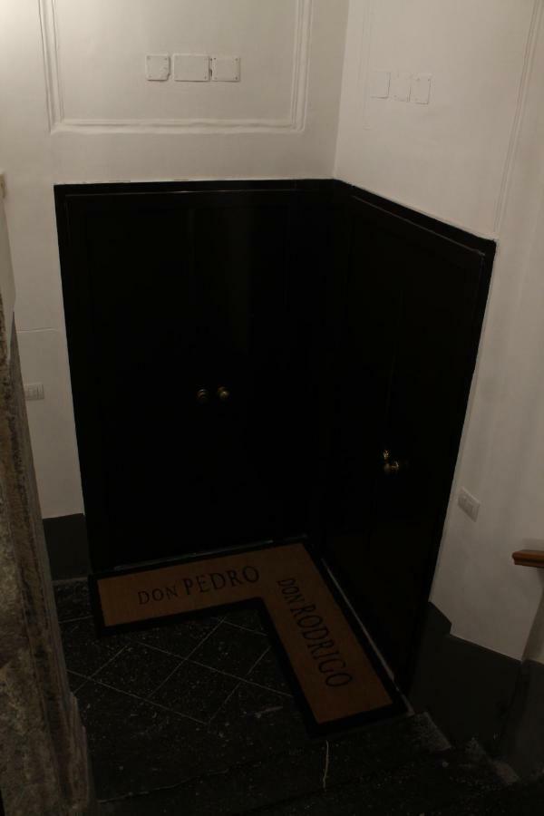 Il Cavaliere Di Toledo Villa Napels Buitenkant foto